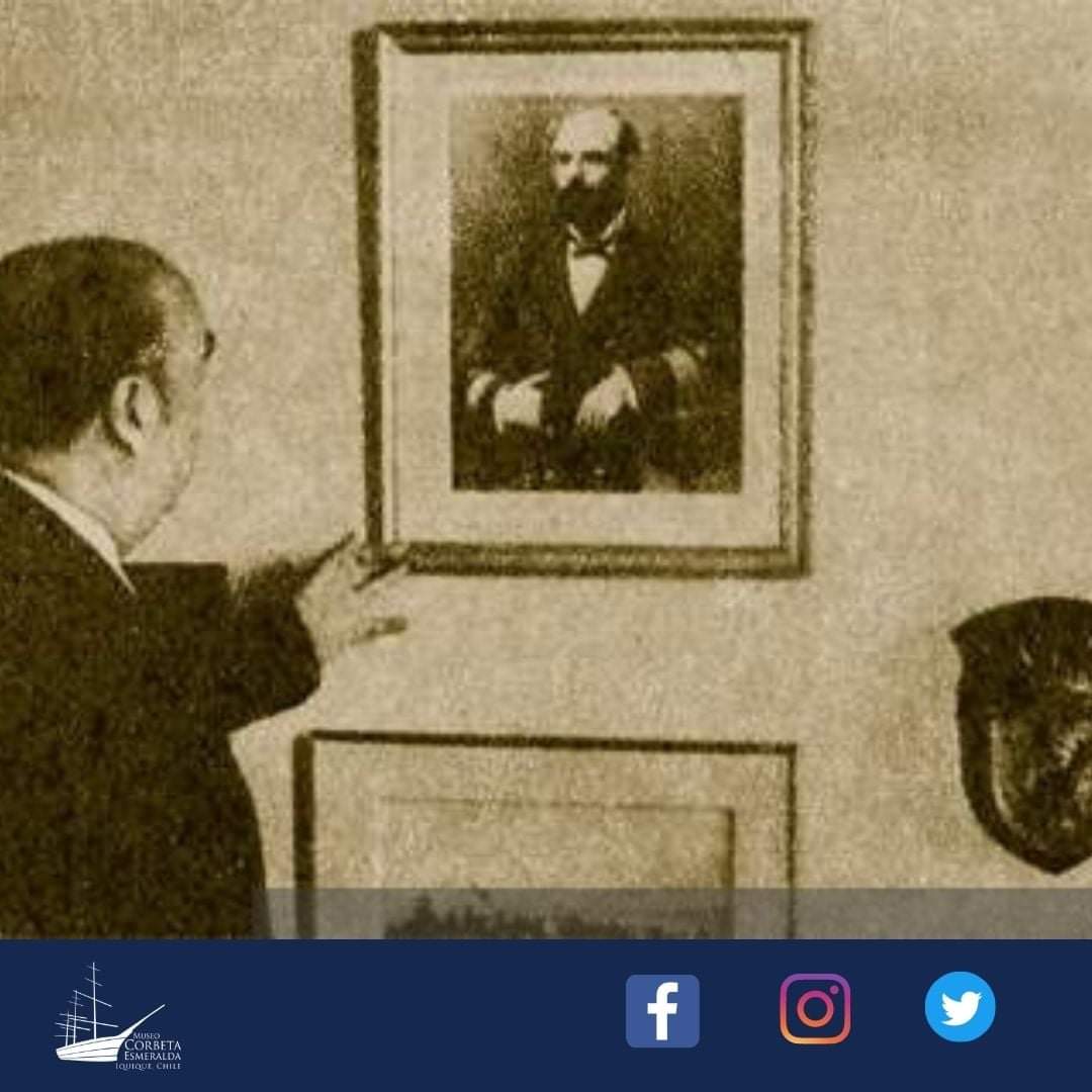 🎉👨‍🏫 #UnDíaComoHoy,12 de julio de 1904, nace en Parral el ilustre poeta, ganador del Premio Nobel de Literatura, Ricardo Eliecer Neftalí Reyes Basoalto. 📸 En la fotografía: Pablo Neruda en París, señalando el retrato del héroe Arturo Prat
#PabloNeruda  #MuseoCorbetaEsmeralda