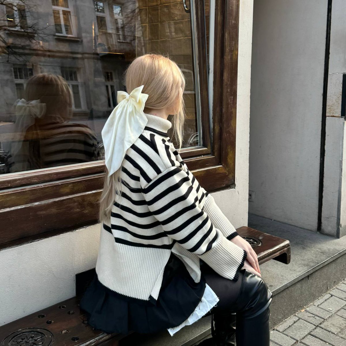 modpjiji's tweet photo. °•☆ 
   Hoje foi dia de sair um pouco de casa pra fazer alguns exames importantes por agora, aproveitei e tirei um tempinho pra tomar um café e fazer umas compras para cuidados pessoais, besties. https://t.co/TPAuubTTFe