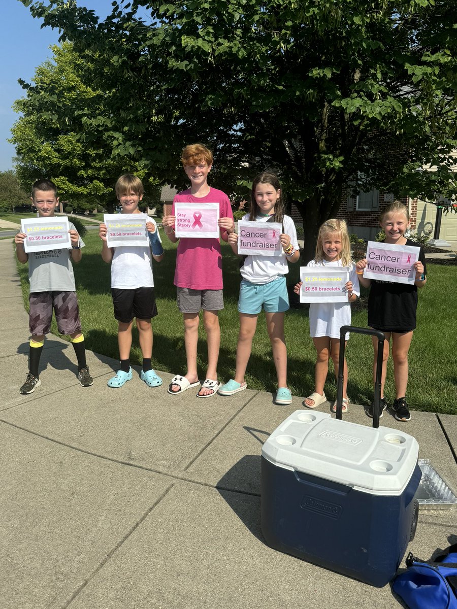 Holly Simms tweet media