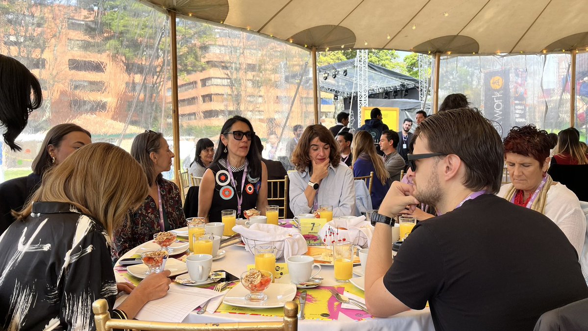 Inicia el último día del <a href="/BAM_Bogota/">Bogotá Audiovisual Market</a> con #BAMBrunch en la carpa FORUM. Una de las mesas será liderada por Diana Camargo, presidente de ASOCINDE entorno a la temática ‘Los mitos de producir con plataformas de streaming’