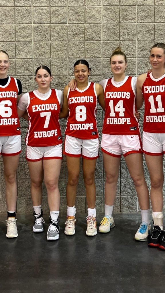 (Mimi) Naima faith van Stein tweet media