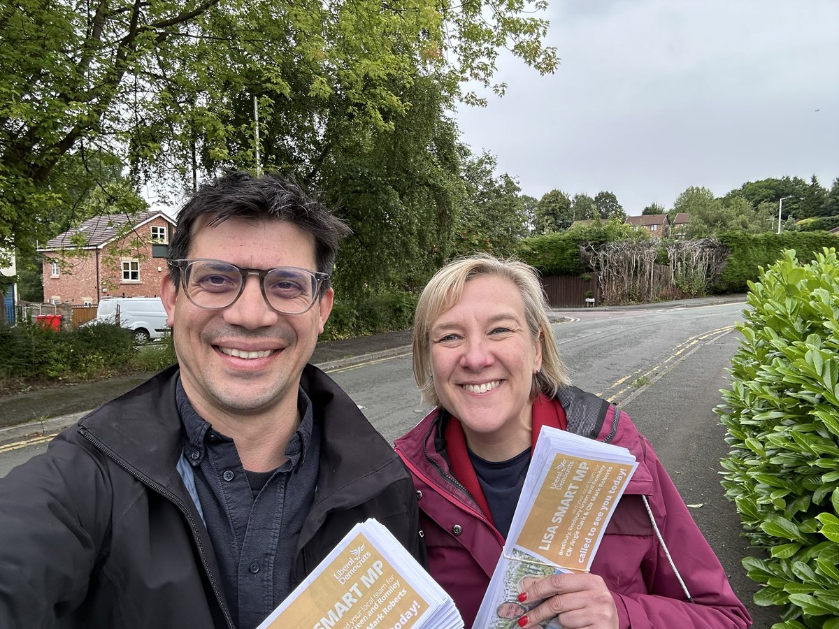 LisaSmartMP's tweet photo. Back in the saddle - I’m back from Westminster today, and out knocking on doors and asking people how I can help them. https://t.co/O0pLfImfbg