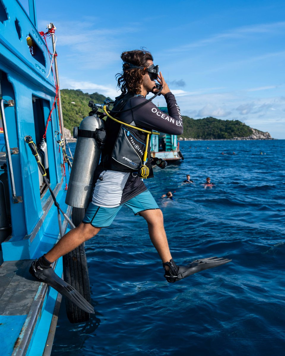 blackturtledive's tweet photo. Koh Tao is the perfect location to complete the Advanced Open Water course boasting a wide variety of dive sites that offer you the ideal opportunity to advance your underwater skills. https://t.co/vpyAzb1353 #padi #advancedopenwater #scuba #holiday #thailand #diving https://t.co/HXTDD6Ivub