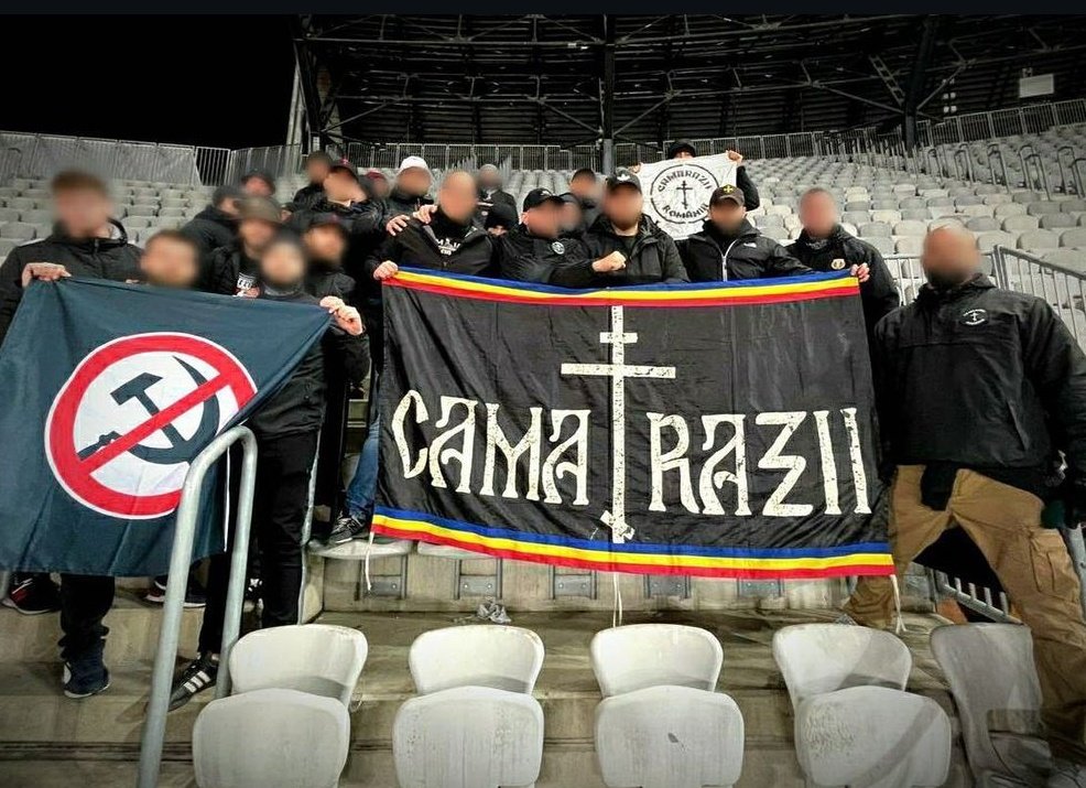 daily_romania's tweet photo. All Romanians hate communism

🇷🇴 https://t.co/PltCb2xcI9