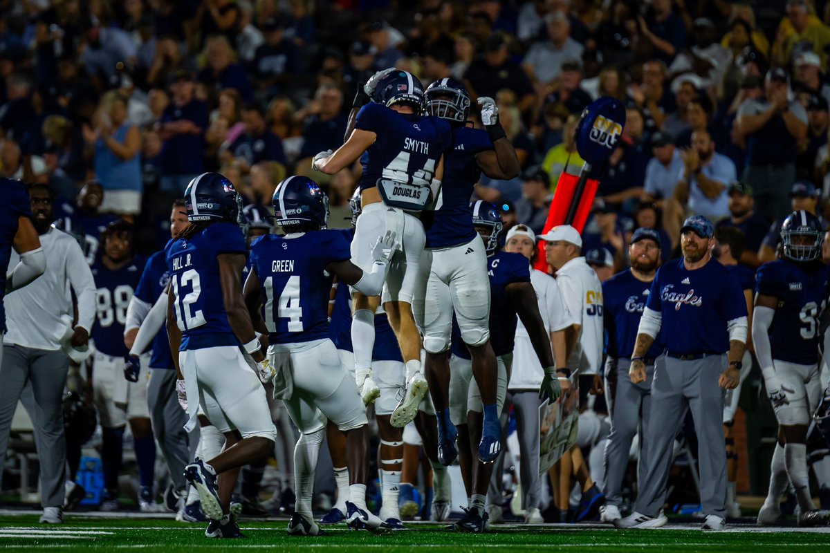 GSAthletics_FB's tweet photo. 50 days ⏳

#HailSouthern https://t.co/1vGV6b4mxY