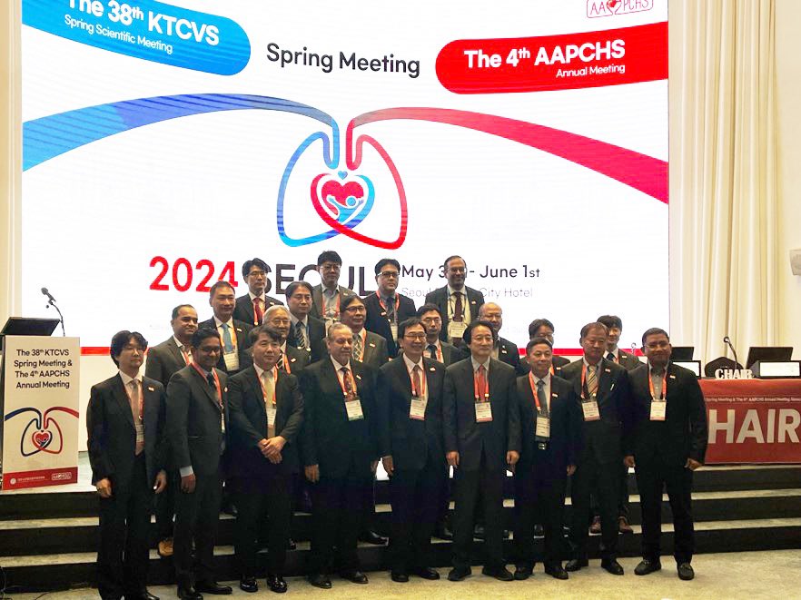 zohair1987's tweet photo. Represented the “Arab World”at the Asian Association for Pediatric and Congenital Heart Surgery (AAPCHS) in Seoul Korea  May 29-June 1st 2024. 
مثلت الوطن العربي في اجتماع الجمعيه الاسيويه لجراحات قلب الأطفال في سيول كوريا ٢٩ مايو - ١ يونيو ٢٠٢٤. وأنا من مؤسسي الجمعية. https://t.co/nSwu32BTXS