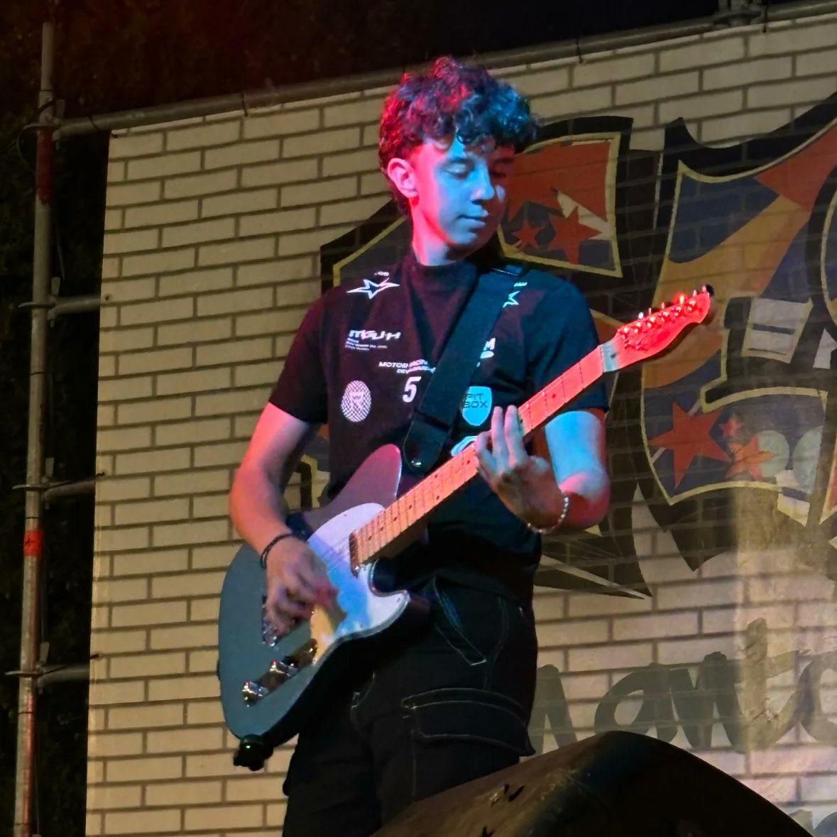 malaugurio_3's tweet photo. Conciertazo el de ayer!! Muchas gracias a los que vinisteis!! 🎶🫂 https://t.co/YpOWpNbidk