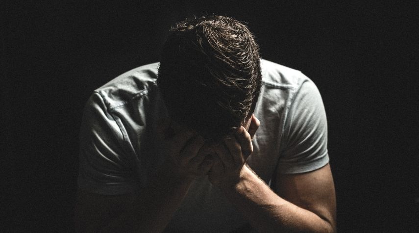 ⚠️How to help a suicidal man:

Suicidal thoughts &amp; intentions can happen acutely but often there are days, weeks or months where that man has waves of suicidal ideation (SI).

How can you help? By normalising the conversation.

Please look after yourself in this 🧵
#ForOurMen