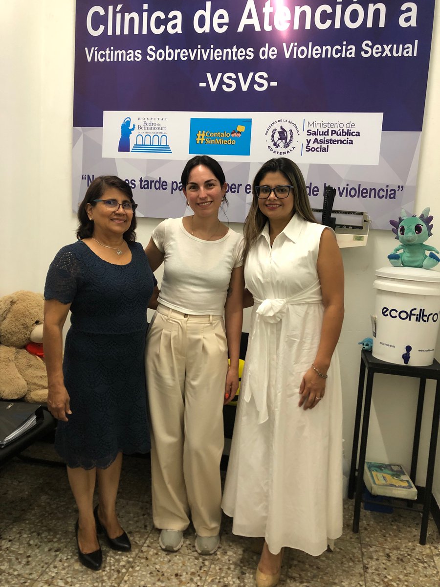 JoRey_O's tweet photo. Hace unos días visité algunas de las clínicas de #ViolenciaSexual en #Guatemala. Gracias a la sección de VS del @MinSaludGuate y a l@s coordinadores que me recibieron. Toda mi admiración por su compromiso e importante labor. Espero ver este modelo replicado en 🇲🇽 y la región.💜 https://t.co/yz8CDqMuGW