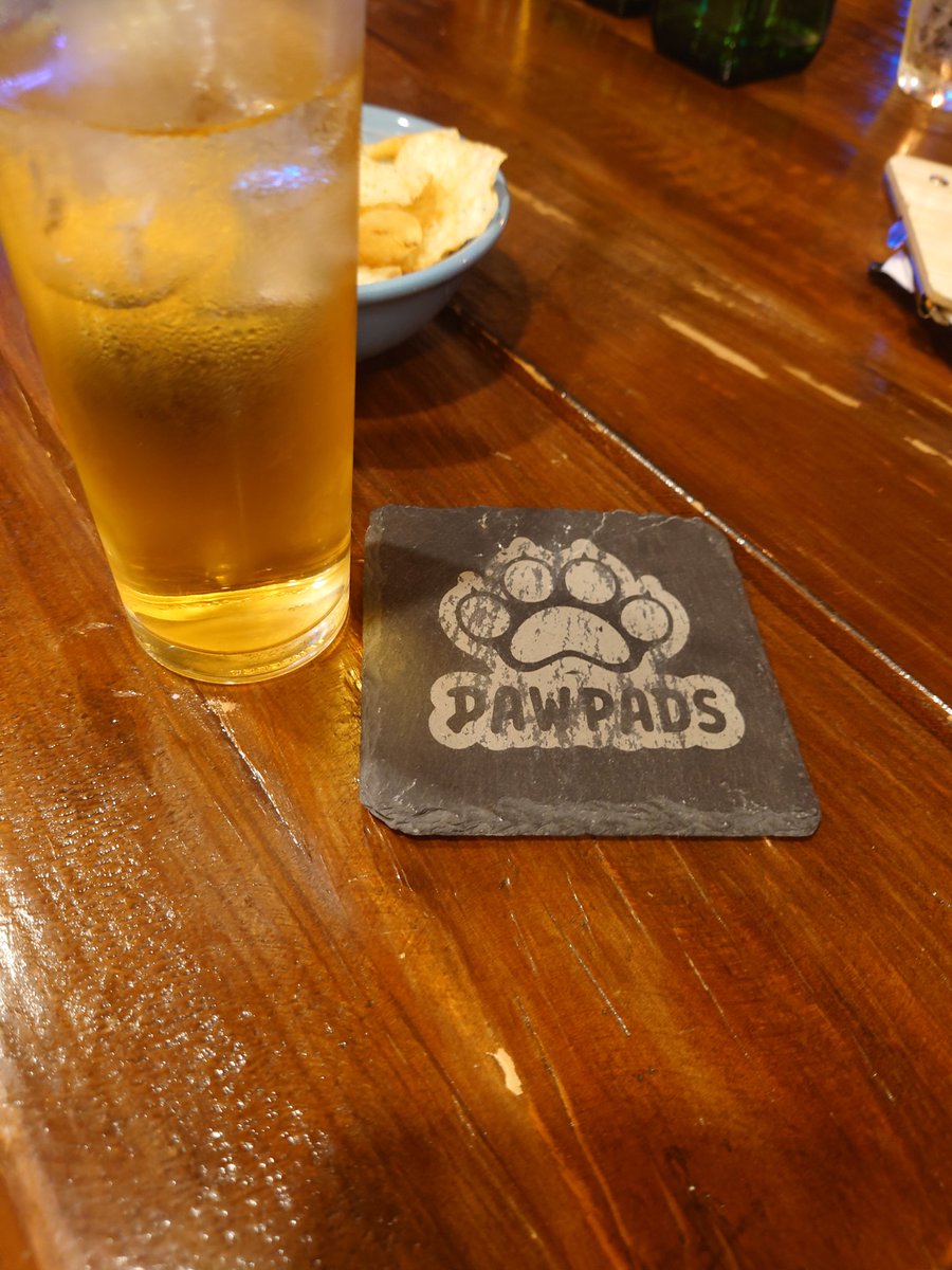 hqDBOSstQNXeKFj's tweet image. めっちゃ久しぶりにパウに来ました！
ちゃんと酔ってますよろしく。
 #PAWPADS