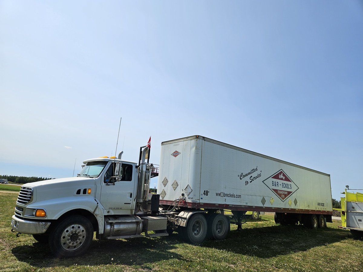 Ted Smith's Rat Rod farming page🧢 tweet media