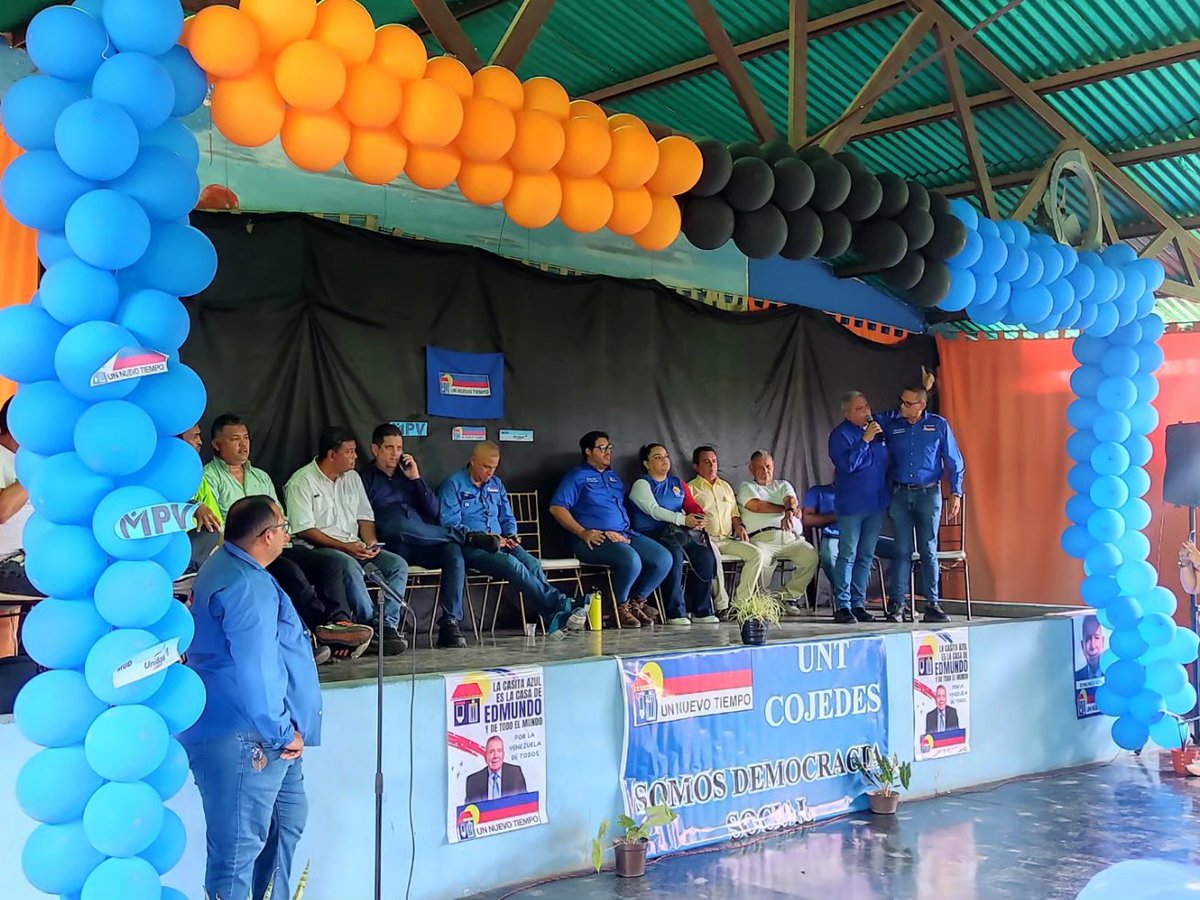 ConcejalCesarY's tweet photo. #CompromisoYTrabajo: Hoy estuve presente en conjunto con todo el equipo y miembros de la plataforma unitaria, en un acto extraordinario reafirmando el apoyo al candidato de la Unidad, apoyando nuestro candidato @egonzalezurrutia #UNTCojedes https://t.co/heICvQxJNN
