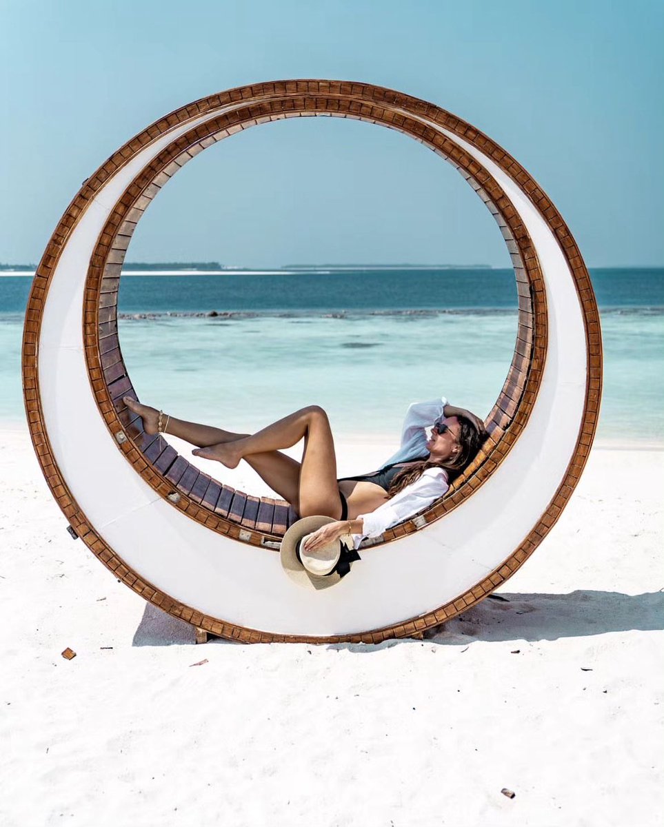 tripdocom's tweet photo. 🇲🇻 The wonderful year-round warm weather and white sandy beaches of the Maldives provide a stunning retreat and an ideal destination for everyone.

https://t.co/lq0y2m0X4W 
ImaGe by @ paradiescreme89 

#maldives #maldivesislands #ocean #watervilla #watercolor #fourseasonsmaldives #travel #trip #tripdo #relaxtime #relax #holiday #vacation #vacationmode #stayhome #staysafe #photography #photoshoot #photo #photooftheday #photographer #instagood #instagram #instatravel #insta #instalike #beautiful #amazing #beach #instatripdo