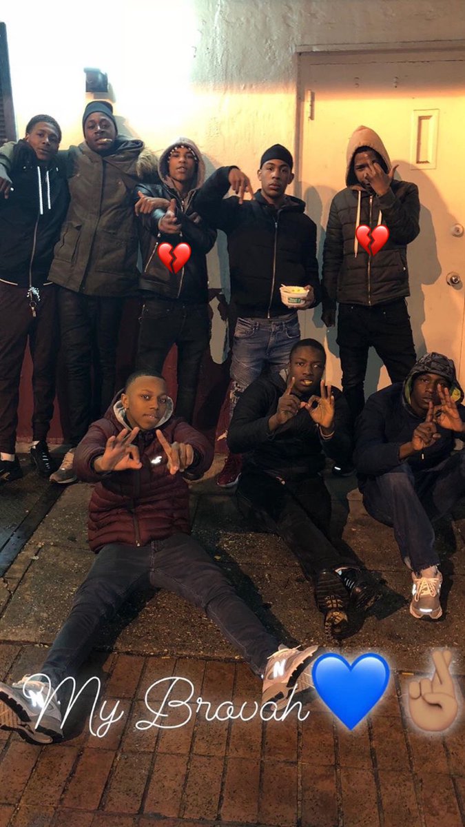 forevabackend1's tweet photo. I love yall foreva gangsters yall broke my heart 💔🕊️ #forevaMyBestfriends🤞🏽 https://t.co/oAbFNHpiXR