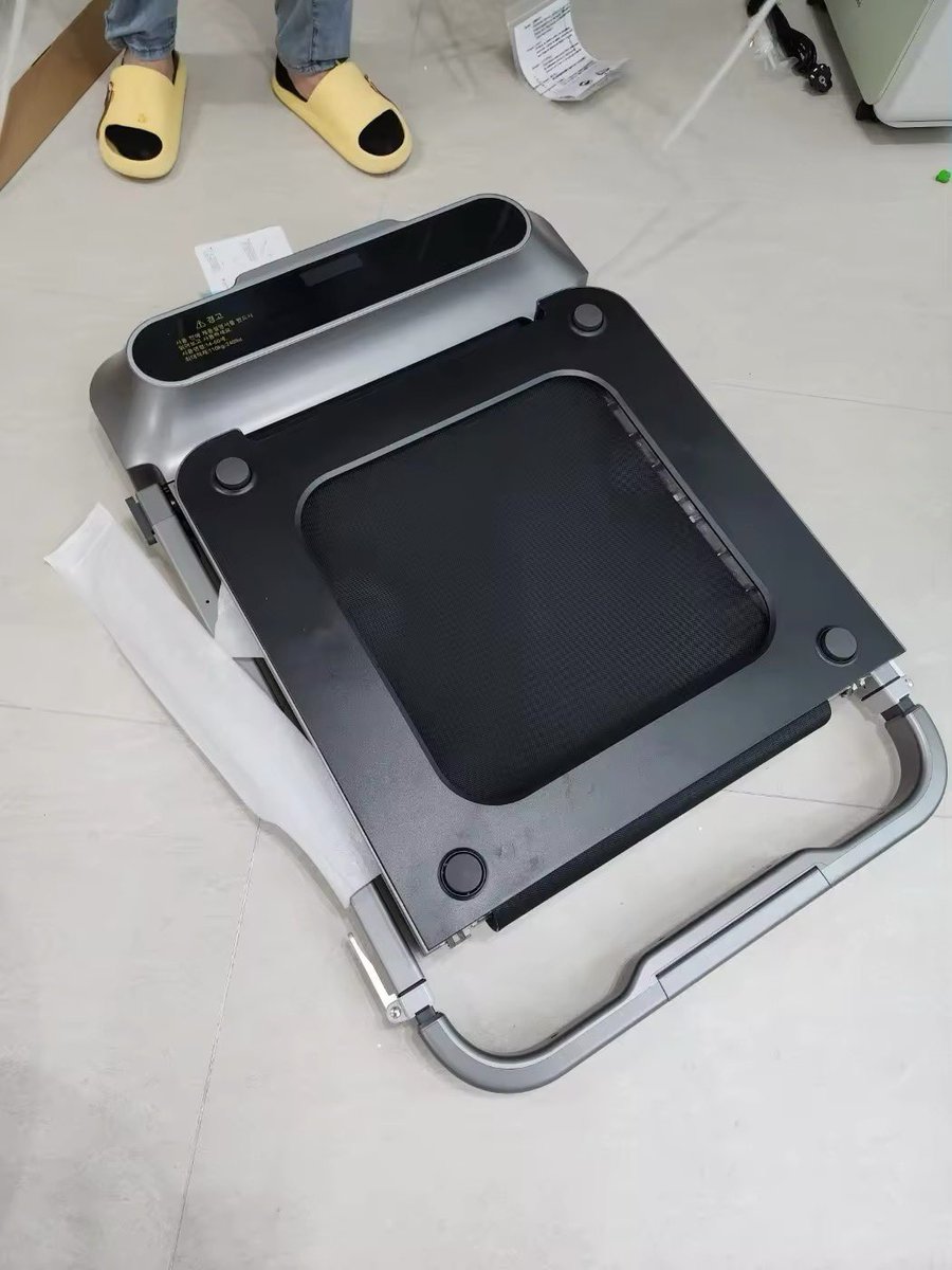 جهاز سير قابل للطي الافضل في المعدات الرياضيه ب علي اكسبرس 

خفيف وسهل النقل 

s.click.aliexpress.com/e/_oFAv6XI

رابط شراءه .. يشحن دايركت 👆✈️