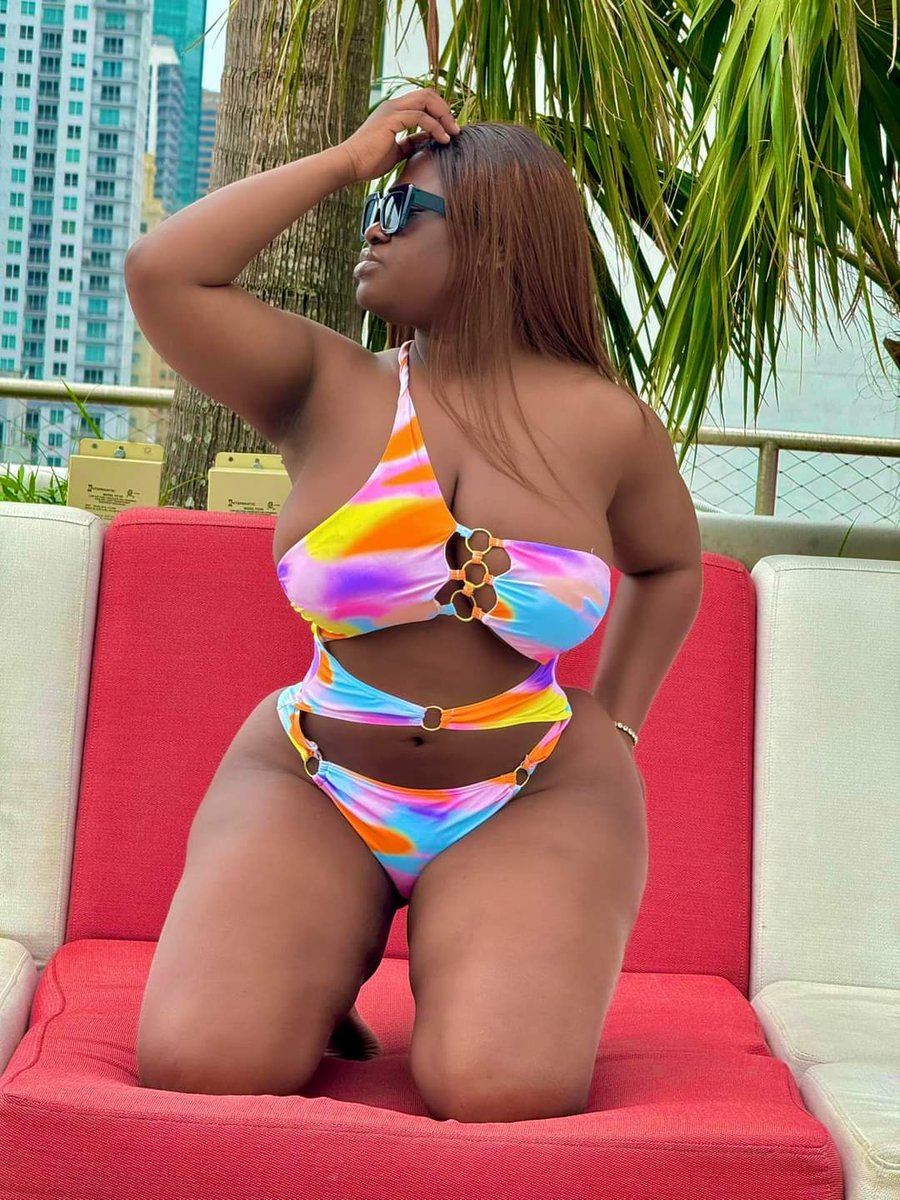 DjAlma_gh's tweet photo. Her Royal Highness Queen Solomon @sista_afia the Jejelestic 😍😍😍 https://t.co/gcuRjyr4UJ