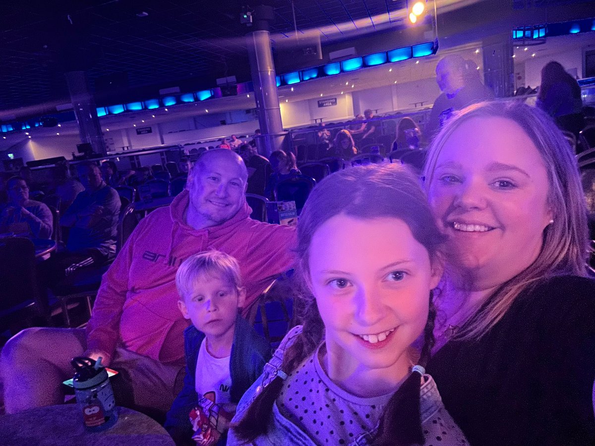 <a href="/JayandJoss/">Jay & Joss</a> ready for the magic show at Butlins 😃