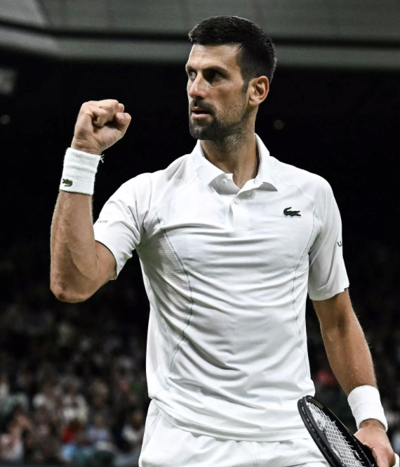 DjokovicFan_'s tweet photo. Novak Djokovic being in a Wimbledon final one month after knee surgery doesn't get talked about enough.

He's 37 years old.

The greatest athlete of all time. https://t.co/bIJMtRZ5iw