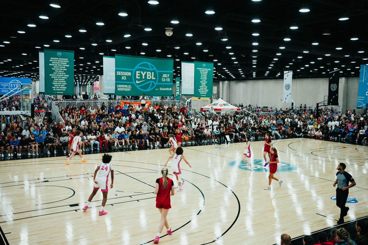 Everyone Watches Women’s Sports. 🏀

#2024EYBL | #Road2CHI
