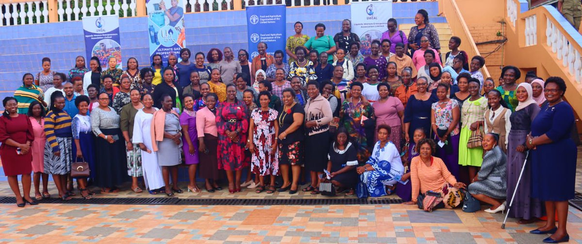 brianisabirye's tweet photo. High-Level delegates Workshop for Women as Champions for Clean Cooking  in @GovUganda by @MEMD_Uganda &amp;  @UWEAL_Ug  supported by @FAO!  Consensus that cooking clean is a health, gender, socia-econ &amp; climate action! @irenebateebe @UKMECS @UKaid @NicMukisa @Nrepuganda @EUinUG https://t.co/9lkKbY5Mei