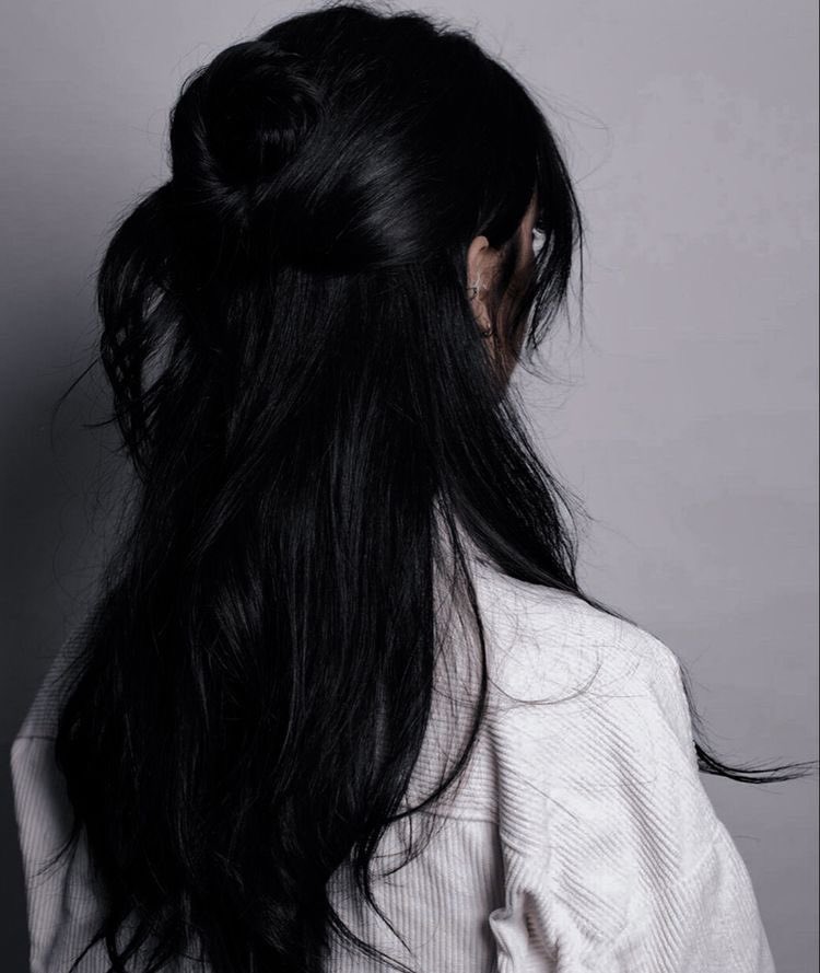MorallySunshine's tweet photo. Name: Suiren Sano
Ages: 13-23 (13-17 Youngest( Past) .Oldest 23 ( Present )
DOB:  April 15

Face Claim: Erinda Maleficent from I’ll politely decline the male lead/Im no heroine. 
Secondary Face Claim: Giselle
Family: Shinichiro Sano , Manjiro Sano, Emma Sano
More Info Below ⬇️⬇️ https://t.co/CLKiZ0agnQ