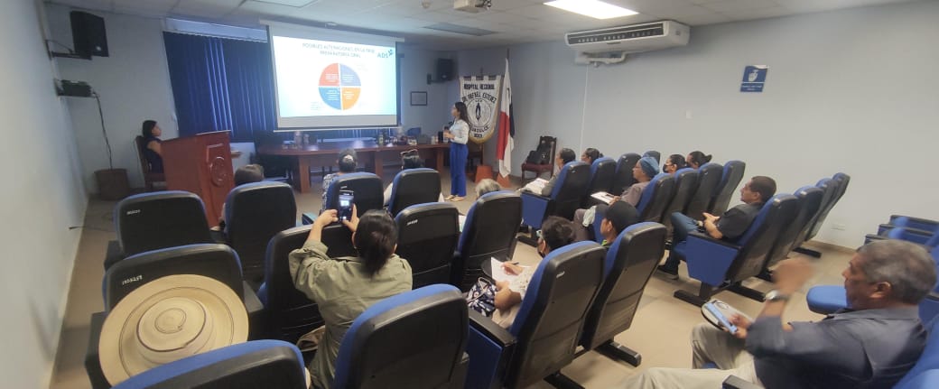 CSSPanama's tweet photo. 📍#Coclé
El servicio de cuidados paliativos del hospital "Dr. Rafael Estévez", realizan la primera convocatoria a familiares de pacientes encamados, con el fin de tratar diferentes temas sobre el correcto cuidado de pacientes con diversas dificultades.
#CSScontigo https://t.co/HYXw21zlxu