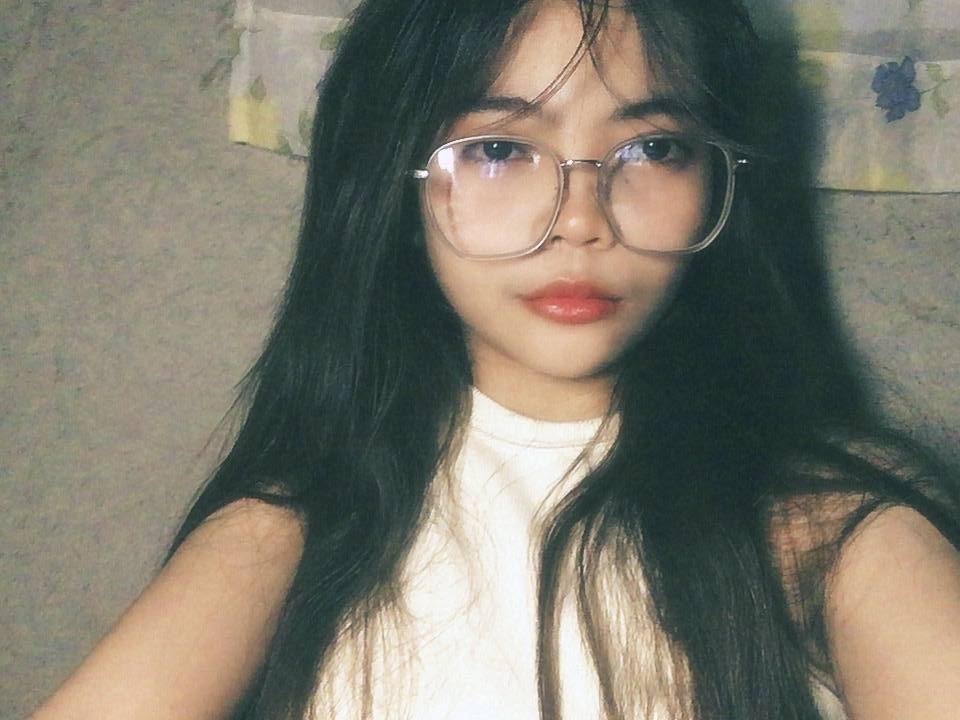 cyrei_'s tweet photo. Me at 3:46am📸 https://t.co/9rJ4MJ7fIc