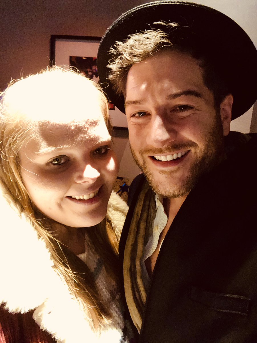 EmilyKent96's tweet photo. Good luck @MattCardle for @julietmusical! I cannot wait to come and see it next month!!! Can’t believe it’s been 3 years!!❤️❤️❤️ https://t.co/kcBaD71Q3o