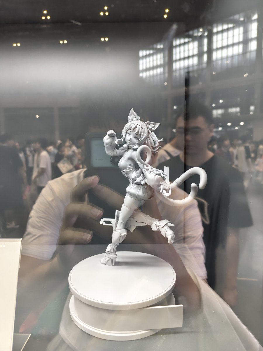 zzztimely's tweet photo. QUESTION TIME !!!

Since cunning hares figures have been announced who else would you like to get a figure? 

My answer is Corin !!! I think she deserves some love !                        —🔩 https://t.co/UA6nGbDwgq