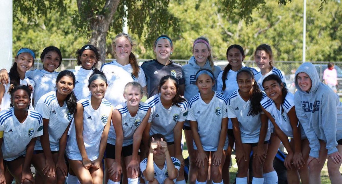 SiennaRyan09's tweet photo. After three amazing years with this team, we go for one last time on Sunday! I love all of these girls so much. Thank you for all the laughs and smiles and for accepting me as the baby of the team. I wouldn’t want to finish this journey any other way!!! @PrepSoccer @StingSoccerClub @adamflynnAF @TopDrawerSoccer @ECNLgirls @ECNL_RL_08 @ImYouthSoccer @TheSoccerWire
