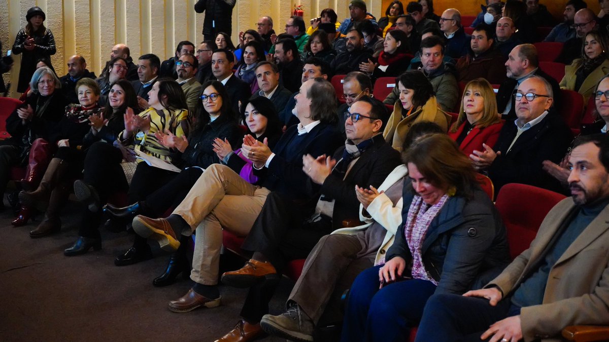 #Descentralización ✅ La <a href="/EconomiaSubse/">Subsecretaría de Economía</a>, <a href="/javi_petersen/">Javiera Petersen</a>, participó de la instalación del Comité de Desarrollo Productivo de la Región Maule, instancia presidida por <a href="/GOREMaule/">Gobierno Regional Del Maule</a> en que participan representantes del mundo público y privado.

Este es el 13° comité instalado a lo