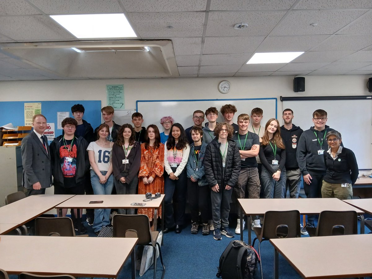 I also visited the school's creative industries faculty. 

Many schools reduced their arts and creative provision in response to the former government's priorities, so it was excellent to see work Belper School has done to ensure these subjects continue to thrive there.