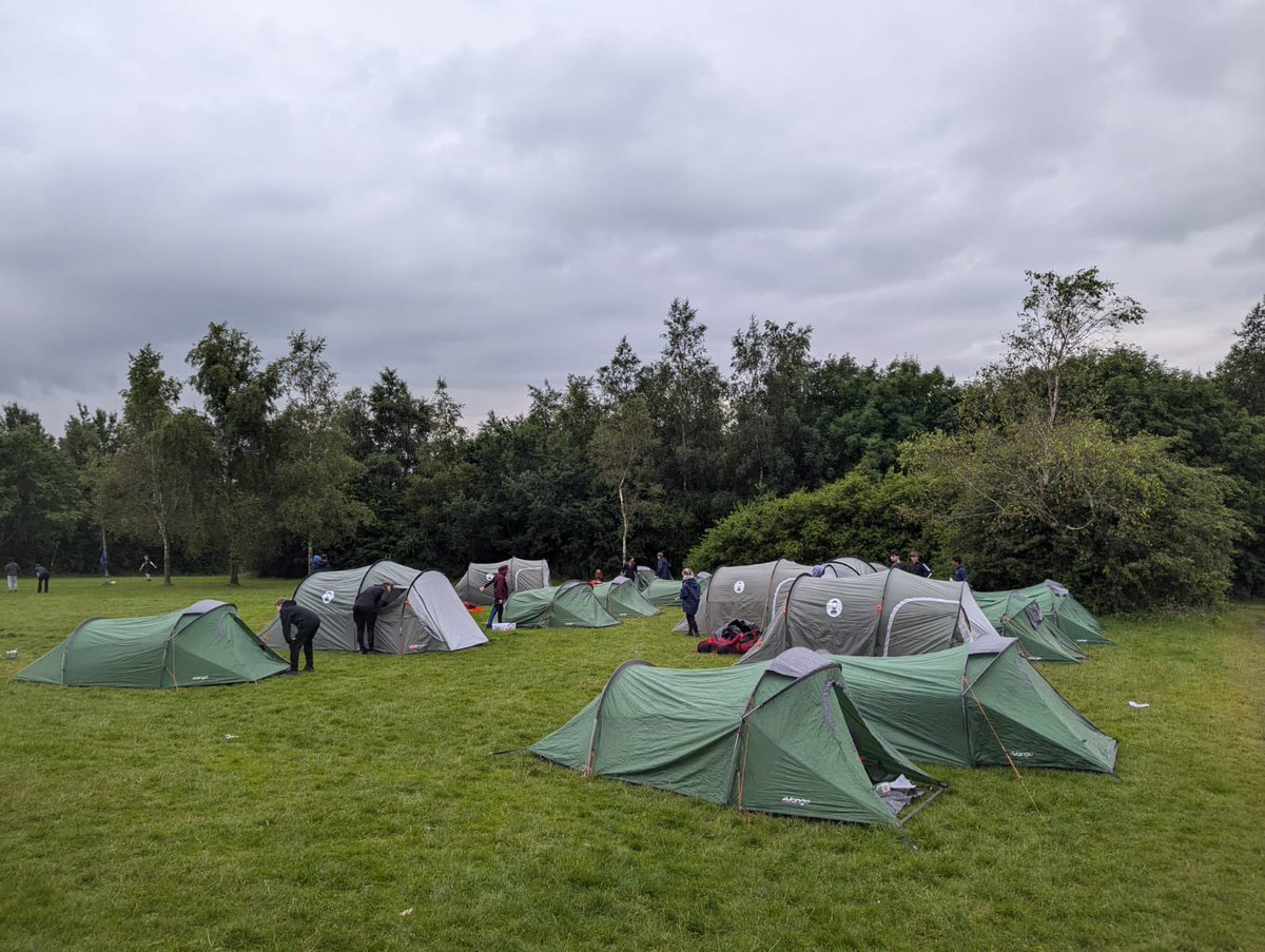Year 9 are all back at camp and setting up for the night for their Duke of Edinburgh bronze expedition at Rivington. Good luck!