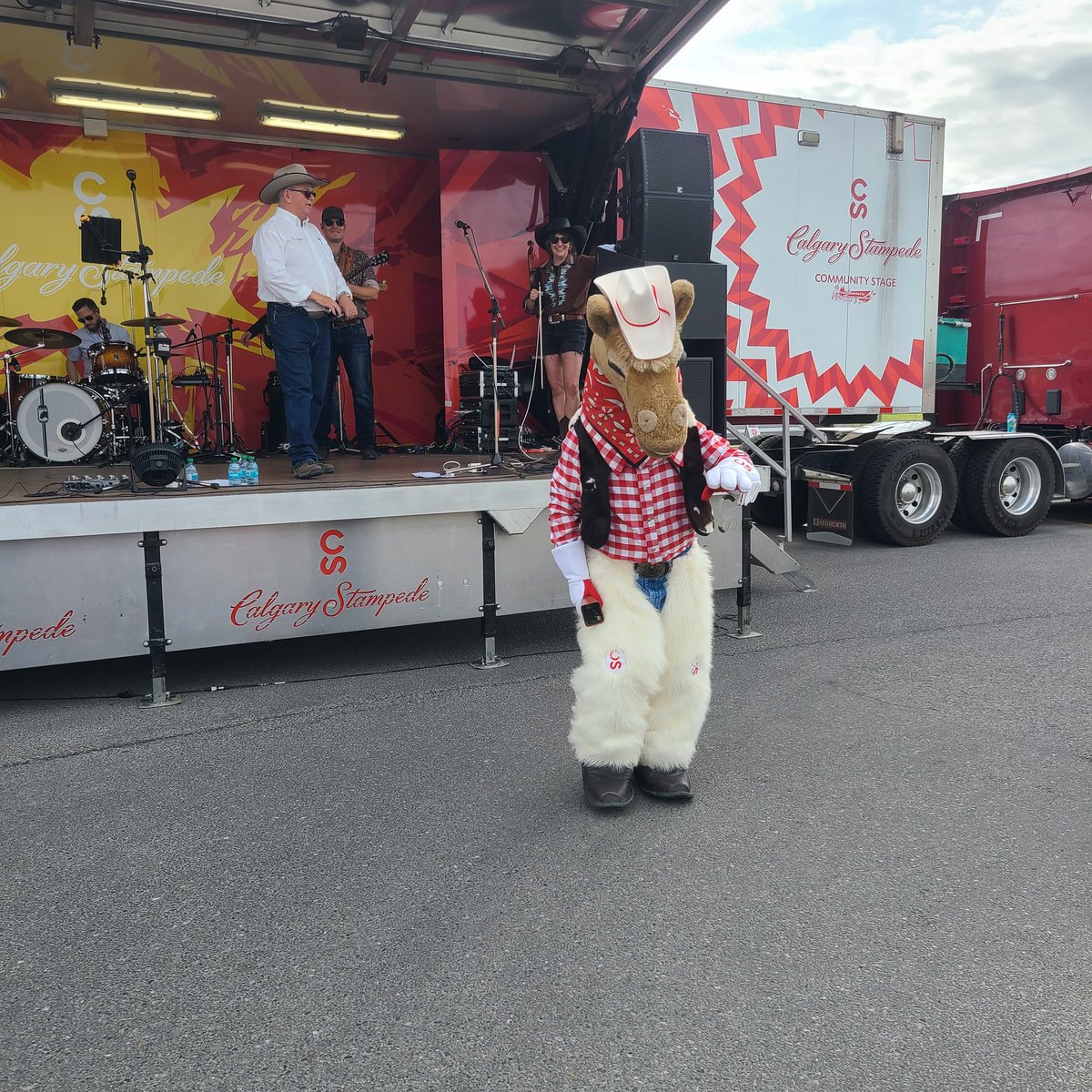 Calgary Caravan tweet media