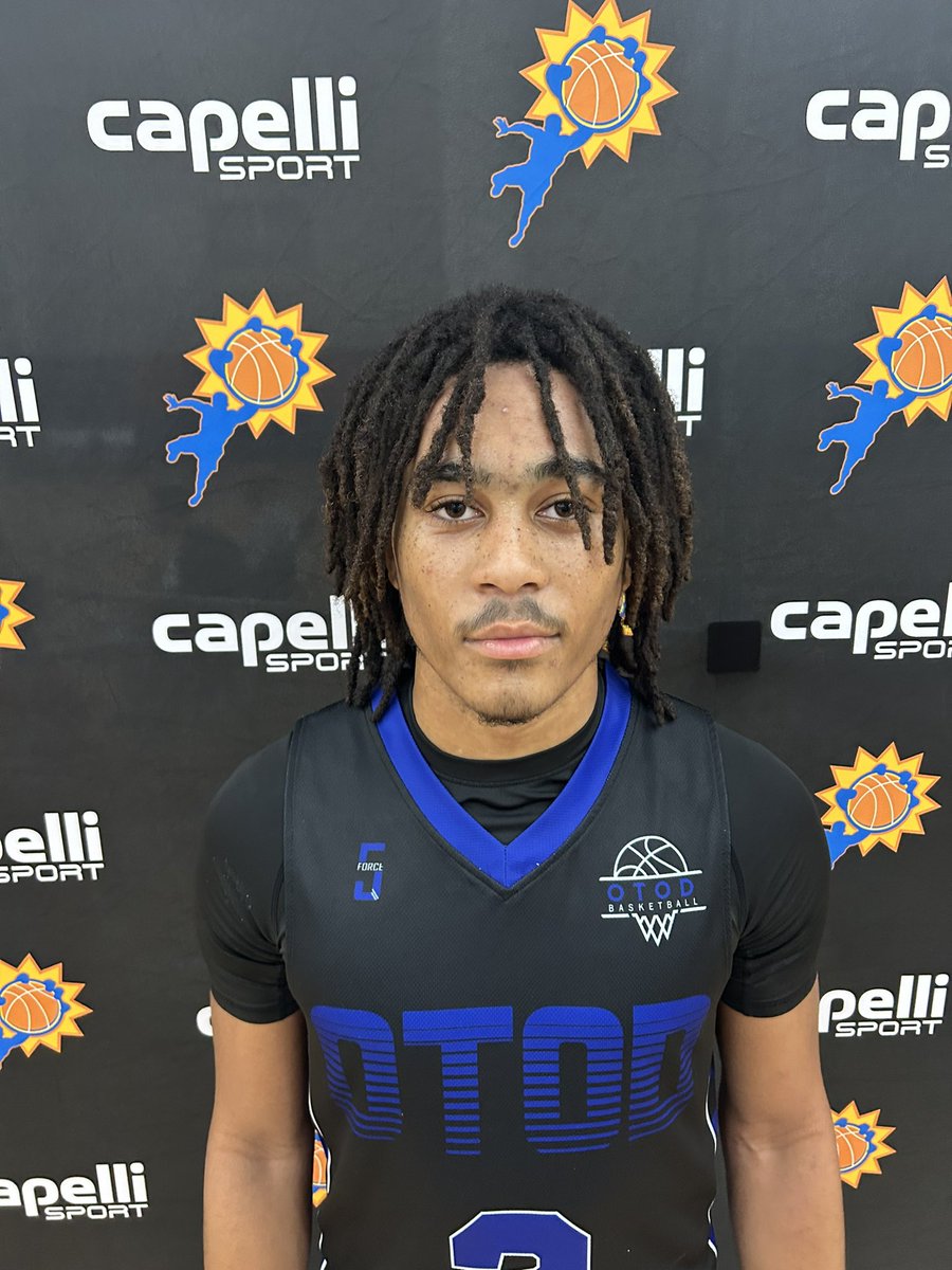 BigShotsGlobal's tweet photo. #BIGSHOTS #MyrtleBeachLive

17u SLAM

OTOD 72
0 Jahari Simmons 16
1 Kaleb Mcduffie 12
2 Jaden Williams 12

Flight 22 66
33 Oliver Roberts 18 https://t.co/UzjVrvXF8U