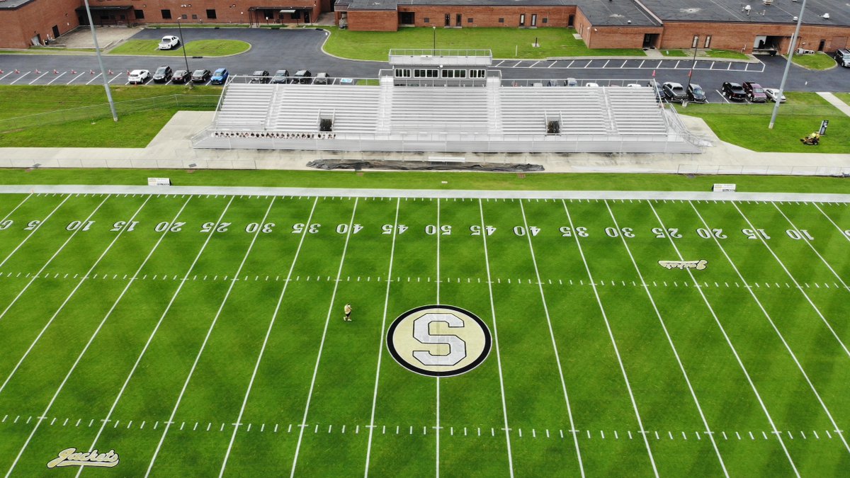pioneerathletic's tweet photo. Springfield High School Football Stadium - Springfield, TN #FieldsofExcellenceFriday https://t.co/Z576TC0vLH