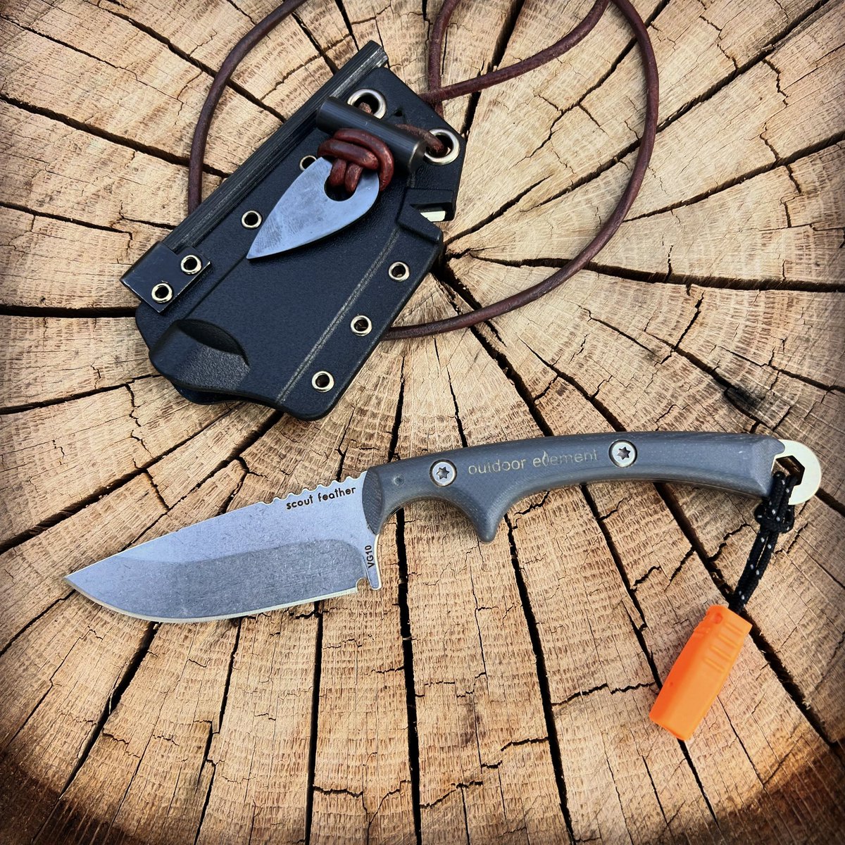 Scout Feather
Cut-Combustion-Sharpen-Signal
VG10 steel. Hone in the edge bc a dull knife is a dangerous knife. Make fire bc a responsible fire can safe your life.
Signal: 115 dB emergency whistle 
If you can breathe, you can blow. 
A scout is always prepared