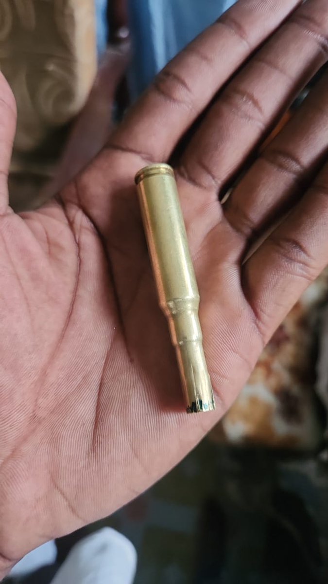 wa_munyoki's tweet image. Live Horror scenes at Kware 

Ambieni ICC that their graduate Mr @WilliamsRuto is out of control

#DCIandNIS #ButcherOfsugoi #kome