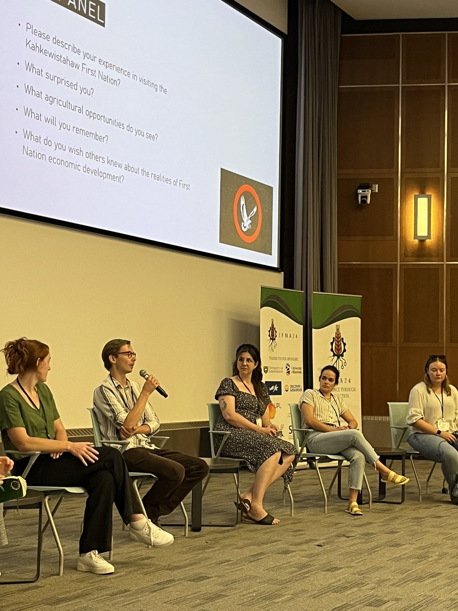 ifma2024's tweet photo. The #NextGens of @IFMAOnline sharing their experience with the @Kahkewistahaw72 community last week and the entrepreneurial spirit of their community. What a great group of next generation IFMA &amp; the amazing Nation of Kahkewistahaw. Thank you for sharing and welcoming us all! https://t.co/hWndlZImUX