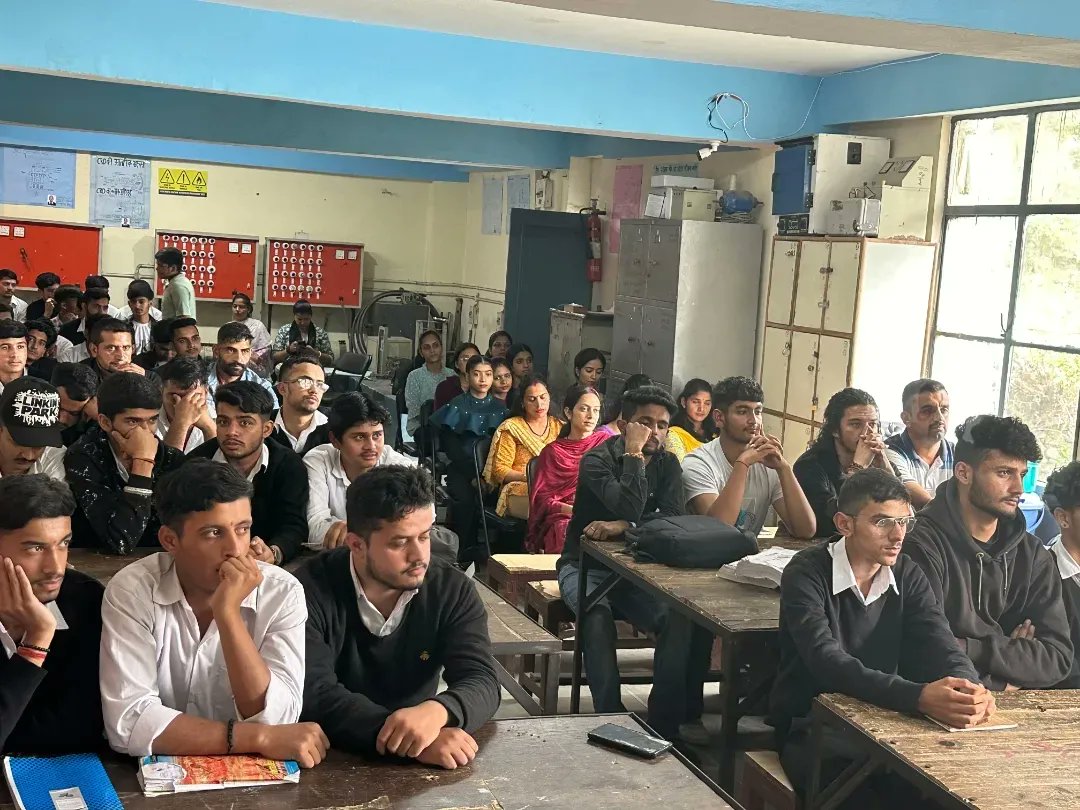 abvp4kotshera's tweet photo. आज अखिल भारतीय विद्यार्थी परिषद कोटशेरा इकाई द्वारा राष्ट्रीय विद्यार्थी दिवस के उपलक्ष्य पर शोघी में संगोष्ठी का आयोजन किया गया। https://t.co/HksZRpcErl