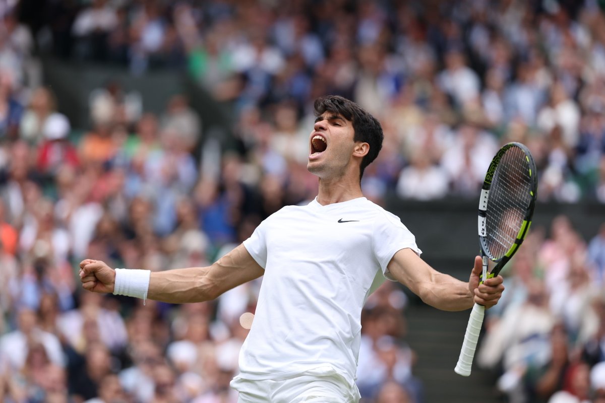 Wimbledon's tweet photo. VAMOS CARLITOS 🇪🇸

Still only 21, a second #Wimbledon final awaits ✨ https://t.co/y48w7aUFud