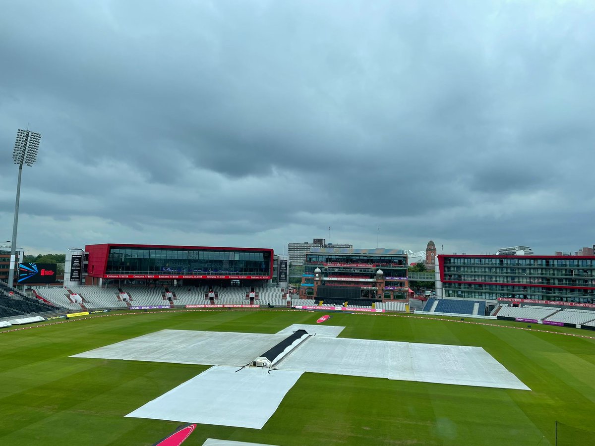 Lancashire Cricket Men (@lancscricket) on Twitter photo No change in conditions here <a href="/EmiratesOT/">Emirates Old Trafford</a>, where light rain continues to fall ahead of this evening's #RosesT20.
Prospects of play blog ➡️ bit.ly/4eXqGw5 No change in conditions here <a href="/EmiratesOT/">Emirates Old Trafford</a>, where light rain continues to fall ahead of this evening's #RosesT20.
Prospects of play blog ➡️ bit.ly/4eXqGw5