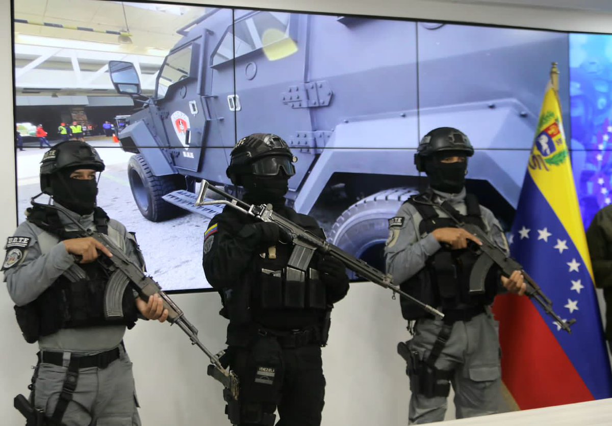 El AJ. resaltó que poseen 32 notificaciones de Interpol sobre delincuentes detenidos en el exterior, que se encuentran en procesos de extradición, y señaló que cuentan con 17 capturas en el país de diversos criminales solicitados.