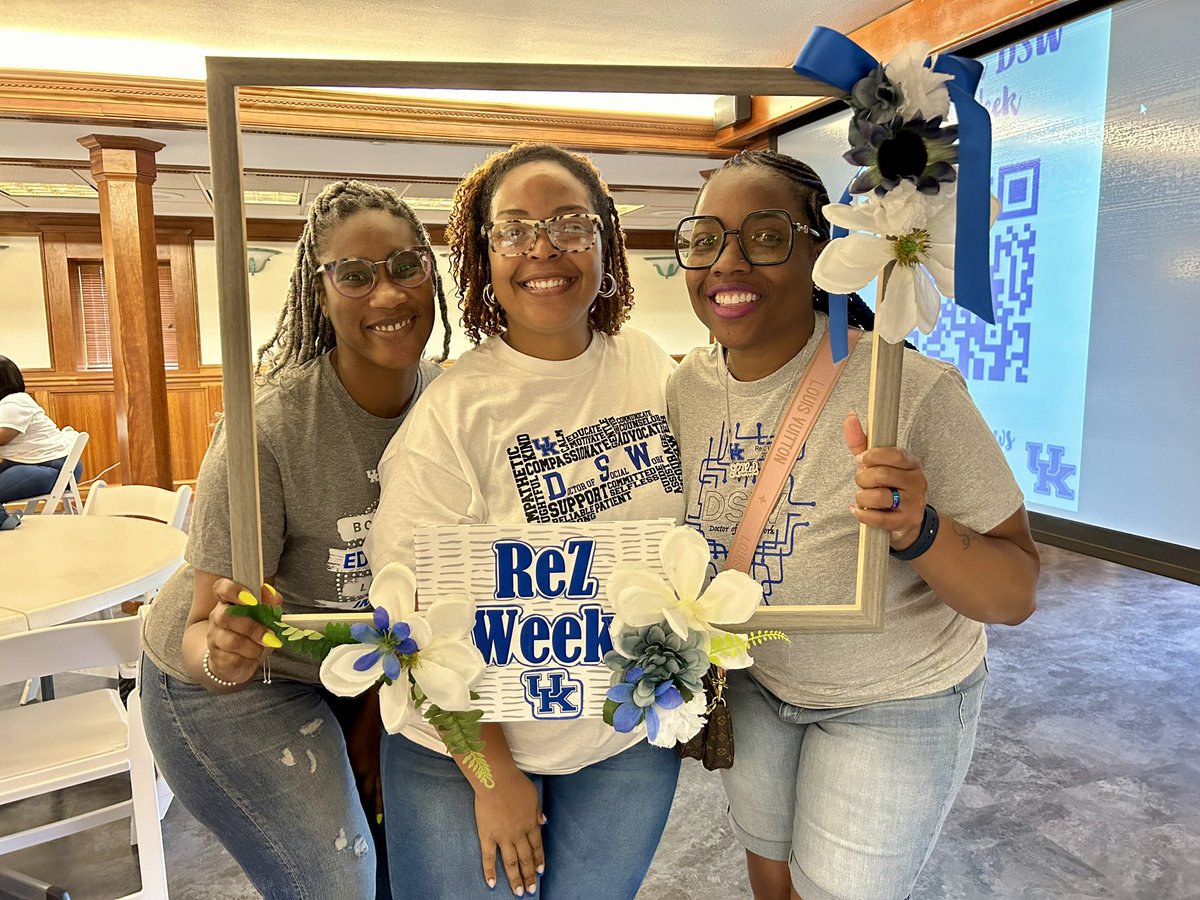 ukcosw's tweet photo. 2024 DSW ReZ Week 💙 ReZ Week gathers students across the DSW program to connect, learn, and explore what’s #WildlyPossible! https://t.co/yN8S6LZ5f3