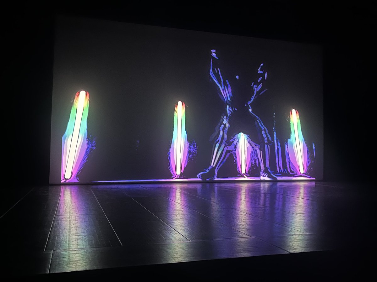 ClgDiderot's tweet photo. En direct du théâtre des 2 Scènes pour la restitution des ateliers conduits au cours de la semaine dans le cadre du dispositif École Ouverte. Danse, percussions, tournage d’un clip vidéo, une belle semaine d’activités !
@NathalieAlber15 @DSDEN25 https://t.co/X0WmRsVhPs