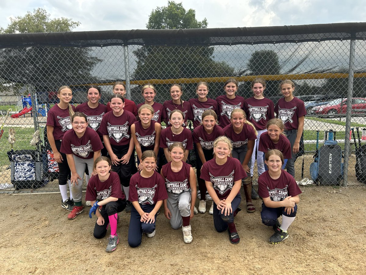 ckeeley13's tweet photo. We had a great week at MCS Softball Camp!  Thanks to all of the girls for coming out, having fun and getting better, thanks to all of the Alumni Coaches who helped out and thanks to the Millstadt Xplosion for letting us use their indoor facilities. https://t.co/Dn0edAHMot