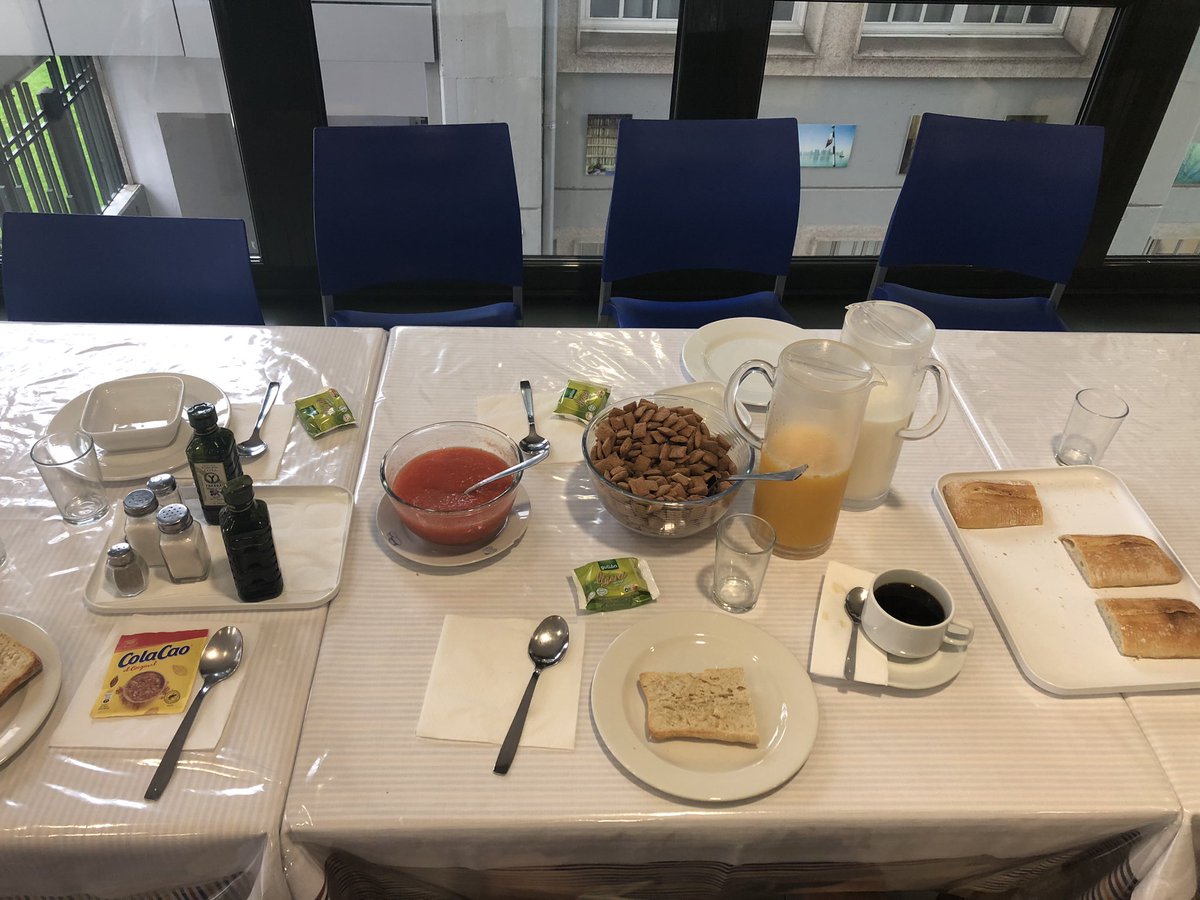 BCAtlantic's tweet image. Transcurriendo nuestro penúltimo día de Campus!!

Alimentarnos de forma excelente, entrenar al máximo nivel, descansar y competir…así se desarrolla un día en nuestro campus! Todo ello amenizado con el mejor ambiente posible! 

Disfrutando de nuestras últimas horas juntos!

🧡🏀