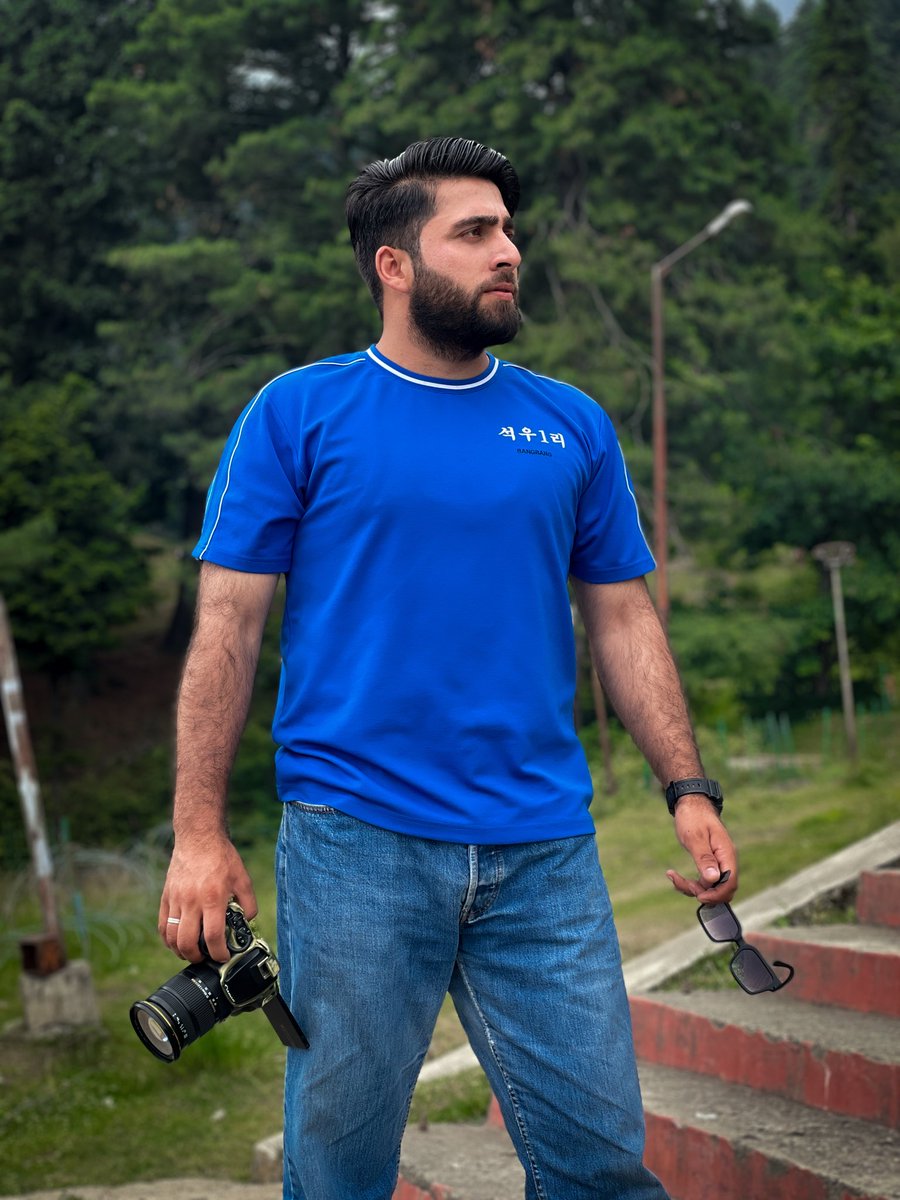 shahzadrso's tweet photo. We cannot become what we need to be by remaining what we are. 😊
.
#kashmir #films #documentaries #filmmakerfromkashmir #filmmaking #photographer #photography #potrait #cinematographer #cinematographerfromkashmir #cinematography #shahzadrso #rsoproductions #kashmirglobalfilms https://t.co/tV8nZK2Qtg