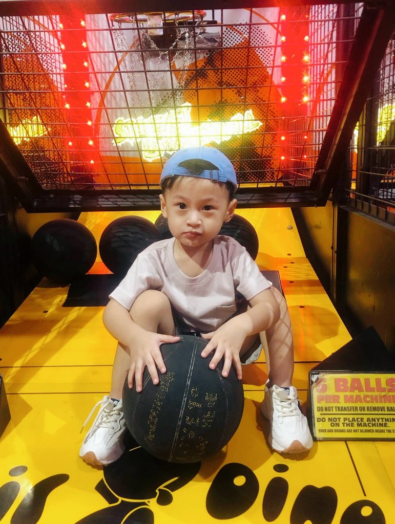 kimxuy's tweet photo. dats my boyyy! 💙 so handsome my love 🥰 https://t.co/q8StTSTNqF