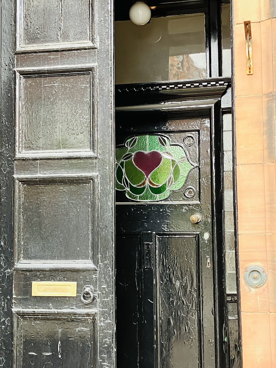 Dennistoun Style 🎀 tweet media